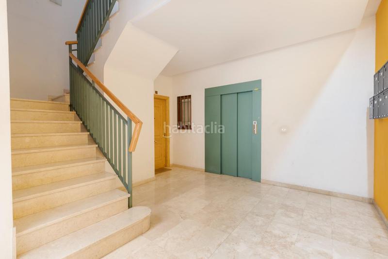 Foto b015d1b4-9457-4f1e-b805-da3504a267c3. Etagenwohnung mit heizung in Centro - Sagrario Granada