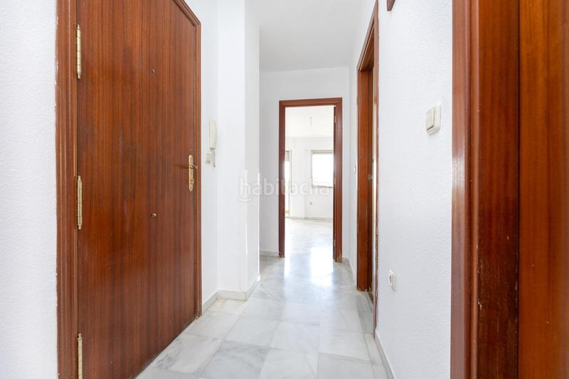 Foto bee1be9a-fe16-42b2-95f5-0c76bd48f632. Pis amb aparcament a Cenes de la Vega