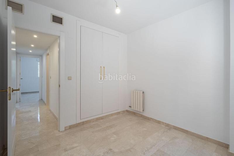 Foto 01fb0628-d528-447b-9617-a9795b76d777. Piso  reformado en arabial en Rosaleda - Juventud Granada