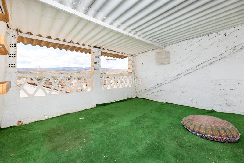 Foto 1379eaeb-c75e-44ac-a710-1f608fb81204. Casa amb aparcament a Padul