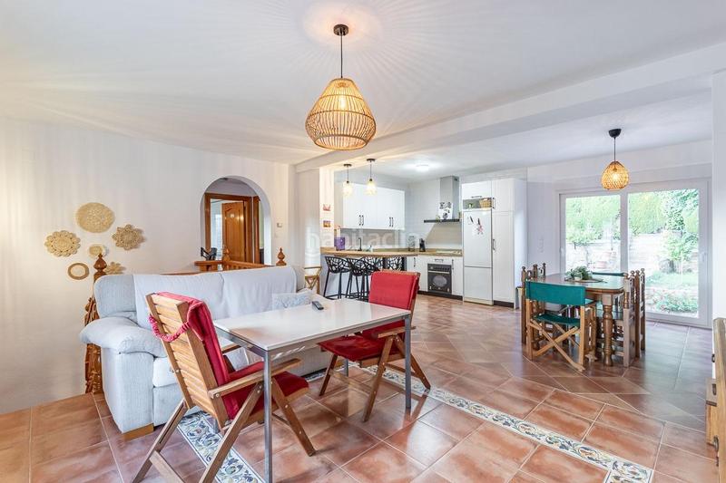 Foto 1f09e06a-84d3-491f-accf-b5b249ea2f40. Chalet con riscaldamento parcheggio piscina in Padul