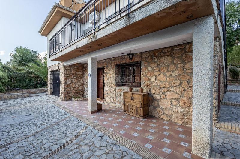 Foto 64a1a102-d8d7-4043-8904-846c81527151. Chalet con riscaldamento parcheggio piscina in Padul