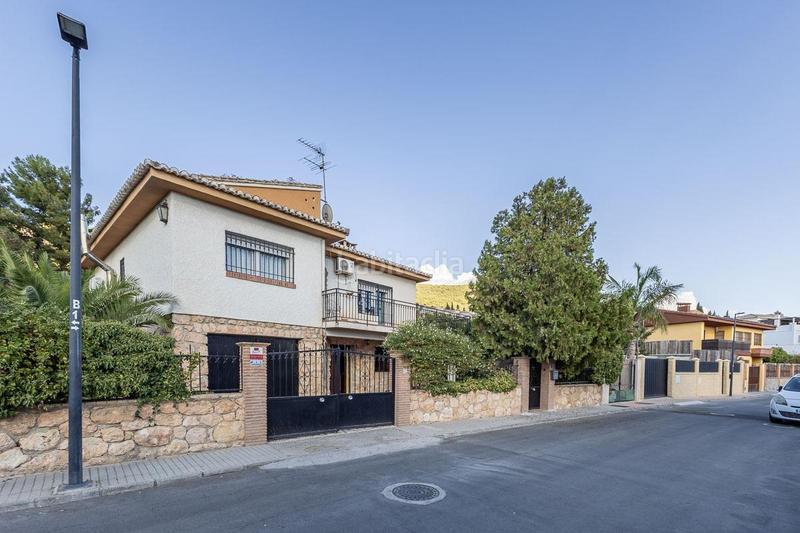 Foto b7947c51-8985-4e17-8d6c-9295f96b0562. Chalet con riscaldamento parcheggio piscina in Padul