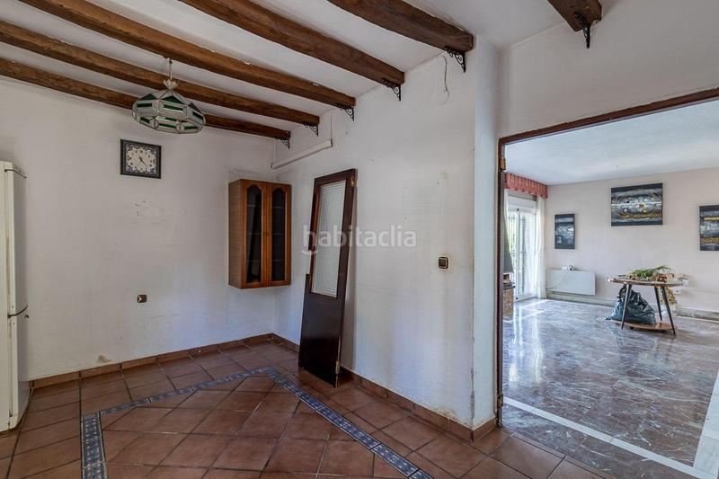 Foto b1e98589-2ba4-4281-b792-0e8e874fb068. Chalet mit parking pool in La Zubia Ciudad Zubia (La)