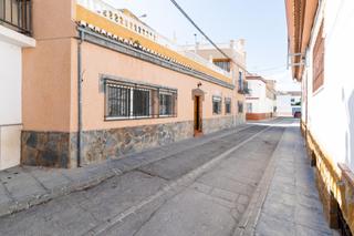 Casa a schiera  Calle de rosa 1. Espectacular casa en el jau santa fe