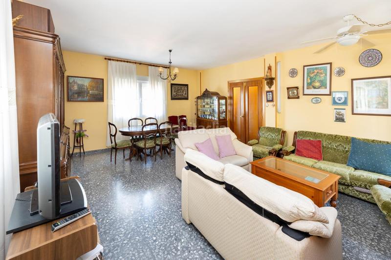 Foto 28d4796a-96d8-43d5-ae61-82ed6b4d14d1. Xalet amb calefacció aparcament piscina a Dílar