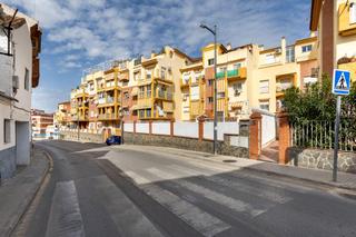 Dúplex  Avenida de carmen morcillo. Oportunidad en gójar! duplex