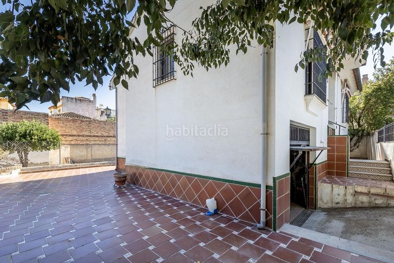 Foto 879aa5ac-0f7e-41f3-80f8-a6e20fcb83b6. Casa amb aparcament a Ogíjares