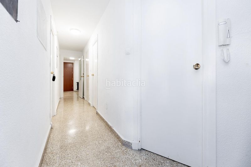 Foto df477587-211a-46ba-a0c5-c2245fd18362. Pis amb calefacció a Centro - Sagrario Granada