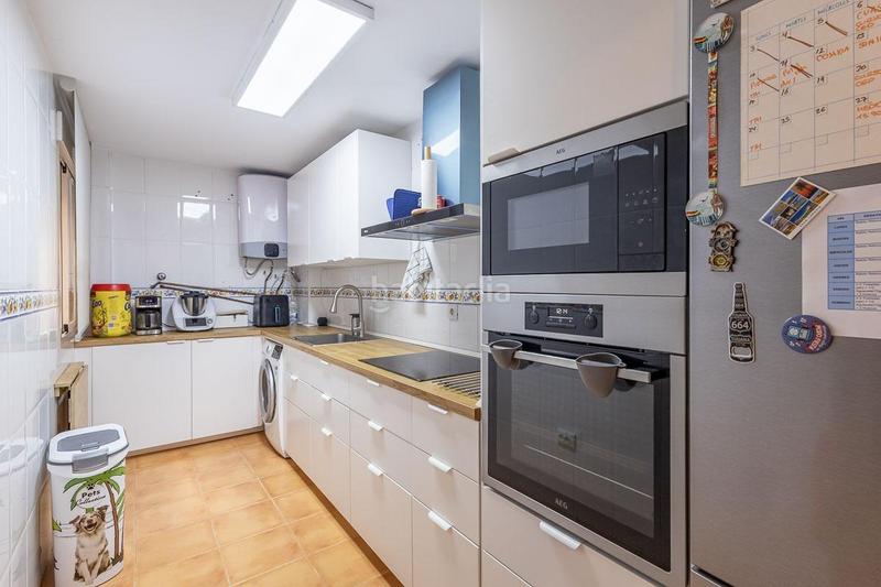 Foto 07b21ed5-a80d-4ede-babf-253cc23522ed. Appartement avec parking piscine dans Aljomahima - Ermita Gabias (Las)