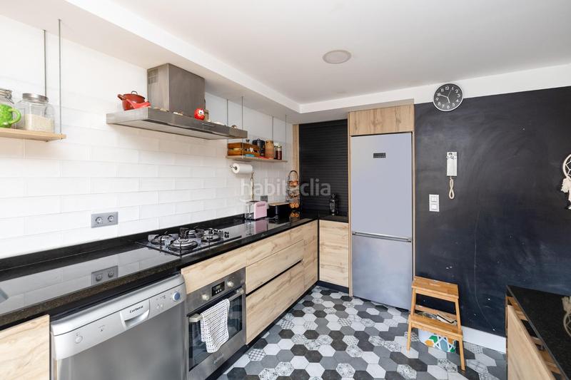 Foto 7beb9443-bc9d-4513-b632-2e72e73ba512. Appartement avec parking dans Joaquina Eguaras Granada