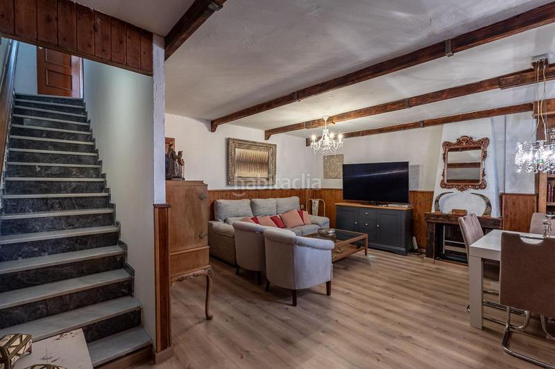 Foto c296a588-24bd-413a-929f-746e33fda353. Haus mit parking in Cúllar Vega