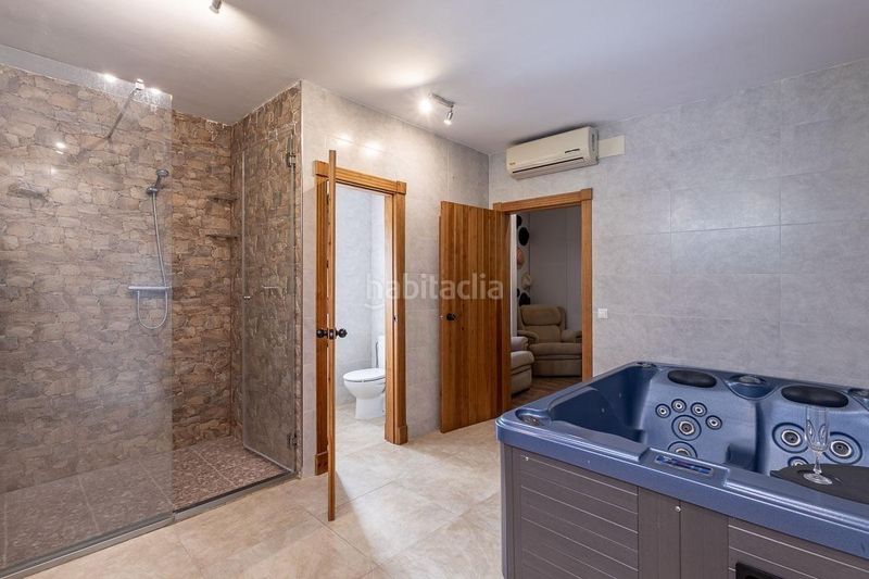 Foto 292e9baf-b080-49fe-9f92-f51cafbfae56. Masia amb piscina a Atarfe