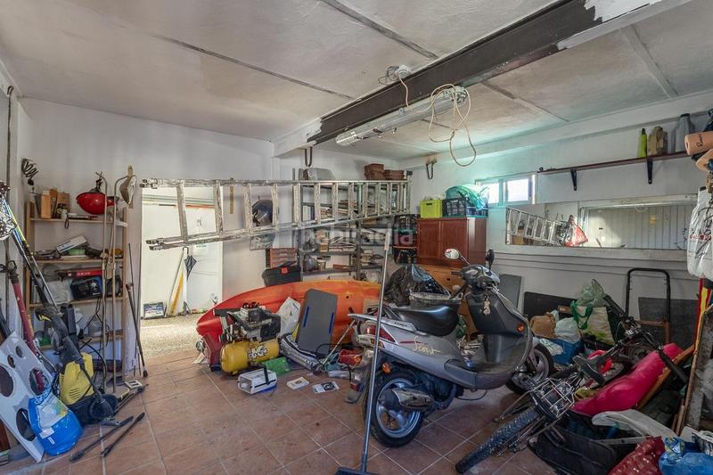 Foto 4b01dba2-c8d6-4eda-8844-75745fc6b170. Chalet con riscaldamento parcheggio piscina in Cenes de la Vega