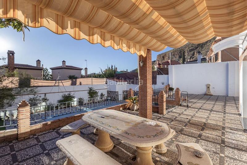 Foto cbcd7632-f9e9-49fa-bedf-971277c9b895. Chalet con riscaldamento parcheggio piscina in Cenes de la Vega