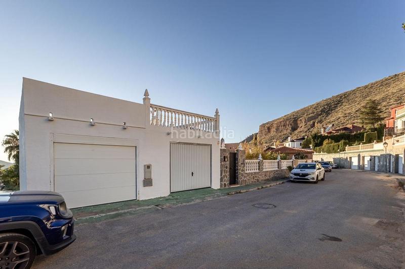 Foto e57c7a93-c45f-4540-a2ef-6e7c21032bd2. Chalet con riscaldamento parcheggio piscina in Cenes de la Vega