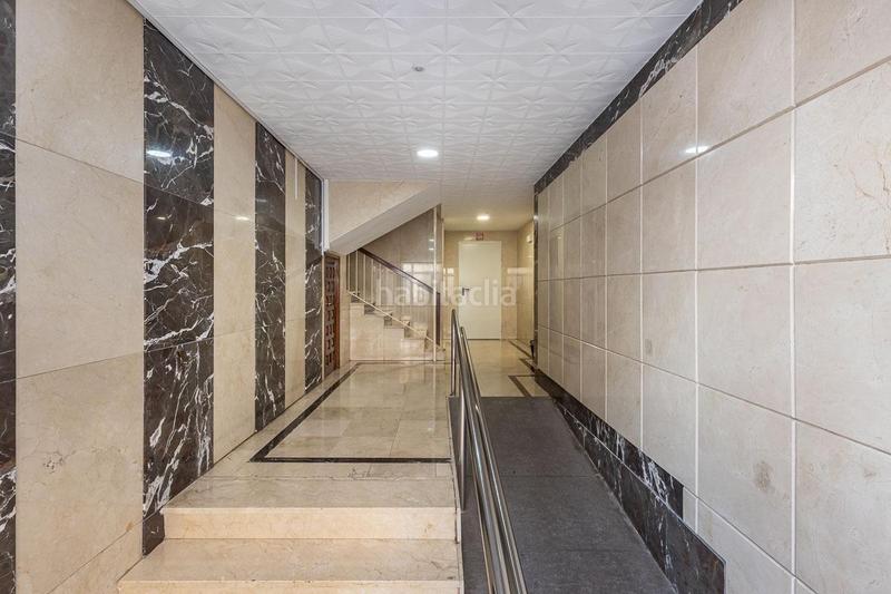 Foto b628eade-4a00-4af7-ae6d-6e2e673aaada. Piso  reformado en el zaidín en Barrio de Zaidín Granada