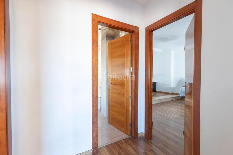 Foto c04c2eee-bd38-4355-bdf8-d07d9332eeec. Àtic a Avda. De los Ogíjares Armilla