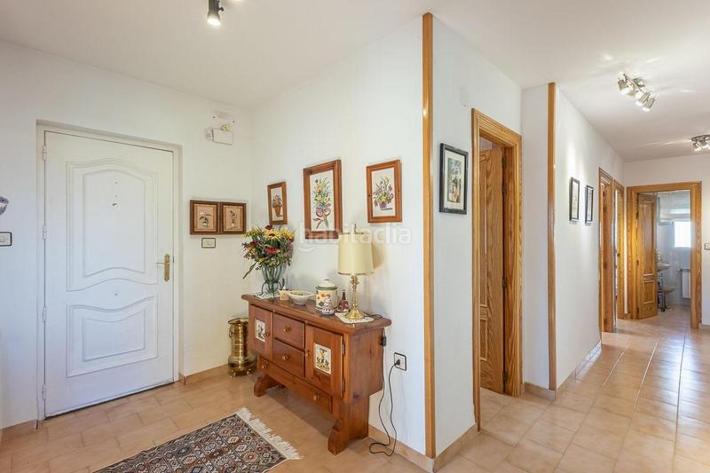 Foto 44a4be2c-fc9a-4636-9857-726410531bcb. Xalet amb calefacció aparcament piscina a Gójar