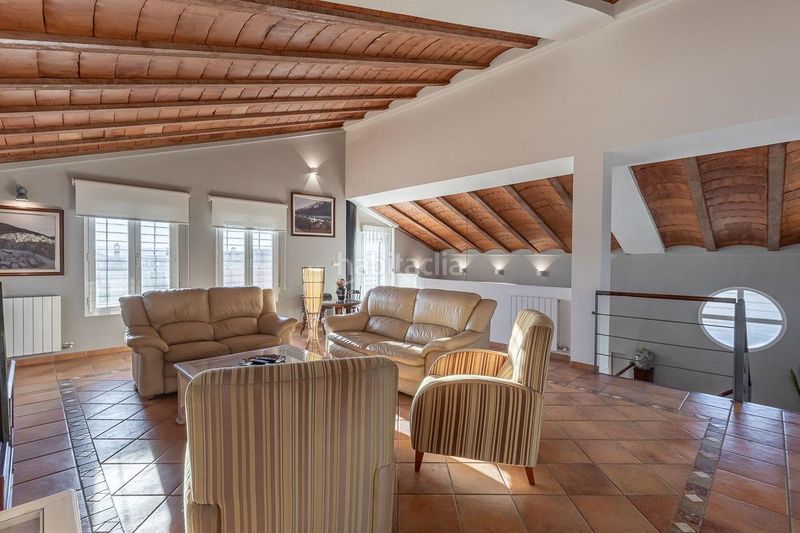 Foto 6c60b2a8-e705-4675-b734-a5dd988b3598. Xalet amb aparcament piscina a Gójar