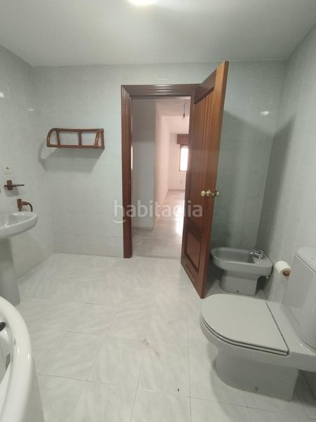 Foto c54ba795-ae2a-41ef-91a1-c1b94a939b4a. Pis a Cenes de la Vega