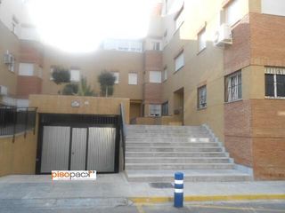 Flat in Casco Histórico. Tu nuevo hogar en churriana de la vega, granada, te espera!