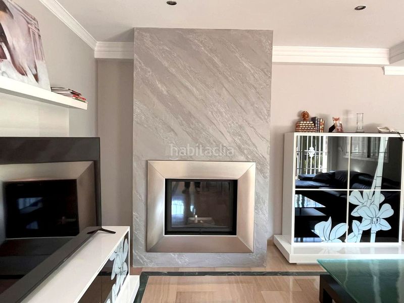 Foto 14506301-769c-4bf2-be42-40d24a84d899. Xalet amb xemeneia calefacció piscina a Peligros