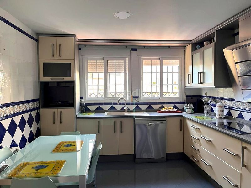 Foto 1d85aff7-4166-44d8-9bb3-0239274762e8. Xalet amb xemeneia calefacció piscina a Peligros