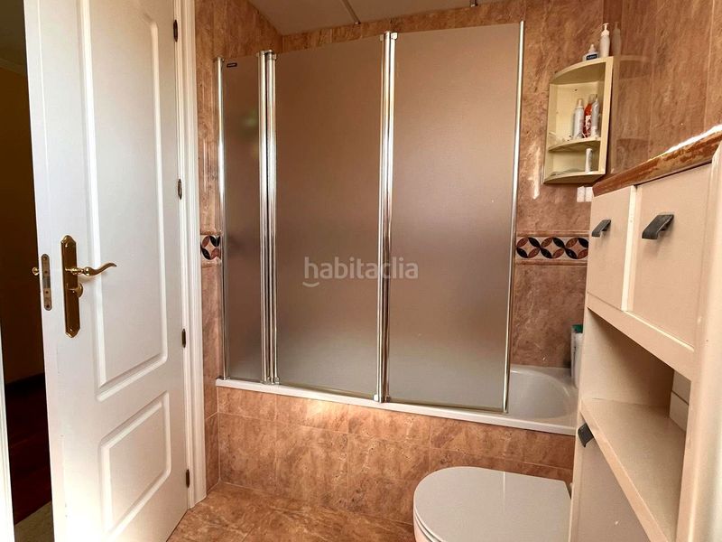 Foto 50847831-9854-49a0-b2b5-7abef92d00d0. Xalet amb xemeneia calefacció piscina a Peligros