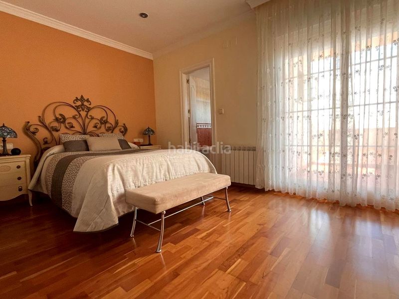 Foto 74a908c9-edac-4c0d-975c-961e77d75e7b. Xalet amb xemeneia calefacció piscina a Peligros