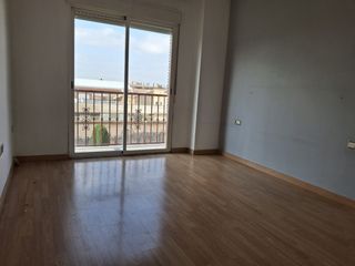 Flat in Calle Enrique Ruiz Cabello