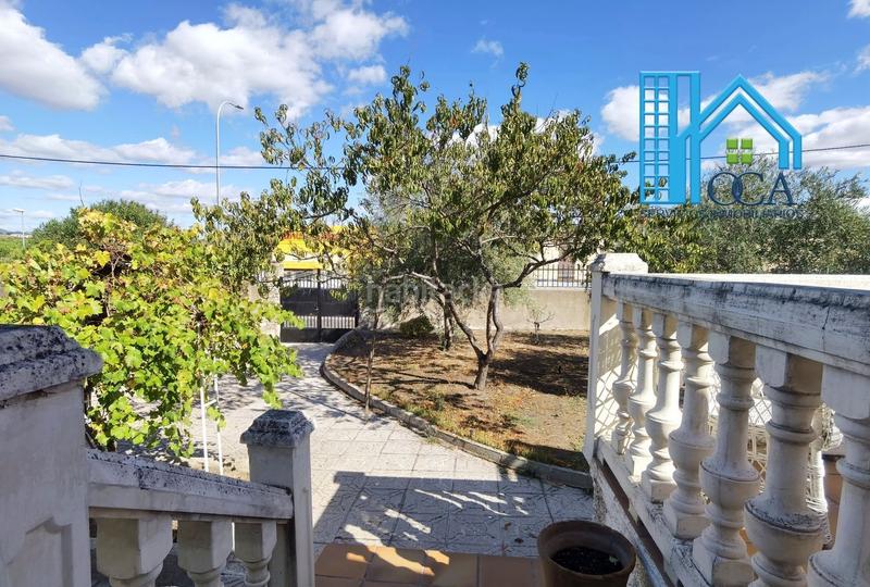 Foto 90a2dd7f-6f0e-4d53-9711-1d3f018d3eb8. Chalet  en venta en carretera de madrid, , madrid en Aldea del Fresno