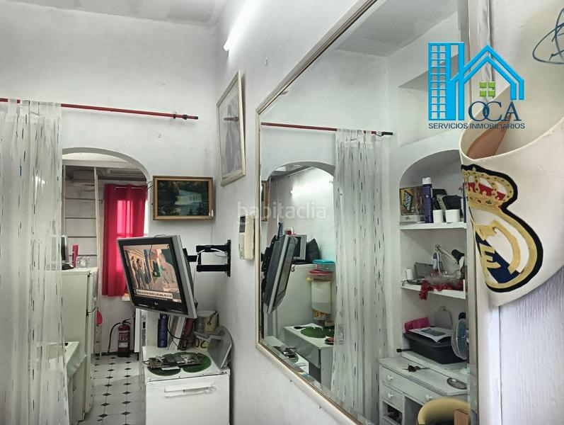 Foto 60ff8d77-f799-4aa8-8a0f-4aed77889b93. Local comercial a Quintana Madrid