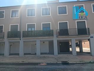 Local Comercial en Plaza del norte 18. Local en venta en plaza del norte 18