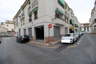 Lloguer Local Comercial a La Zubia Ciudad. Local comercial en alquiler en la zubia