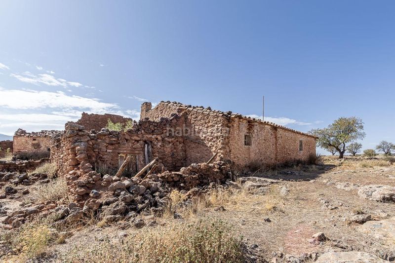 Foto a20ab6d3-aa59-4fe5-828e-74a6d5625cac. Masia a calle baúl a Gor
