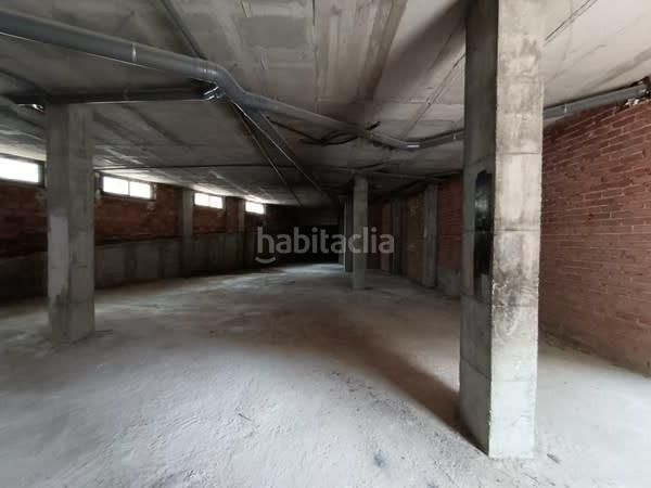Foto 5443a4cb-b41a-4c4e-abc1-ce6746d5db49. Alquiler local comercial local en alquiler pueblo en Monachil
