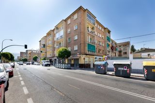 Affitto Appartamento in Crta. De la Sierra. Piso reformado con terraza y vistas despejadas en ctra. de la si