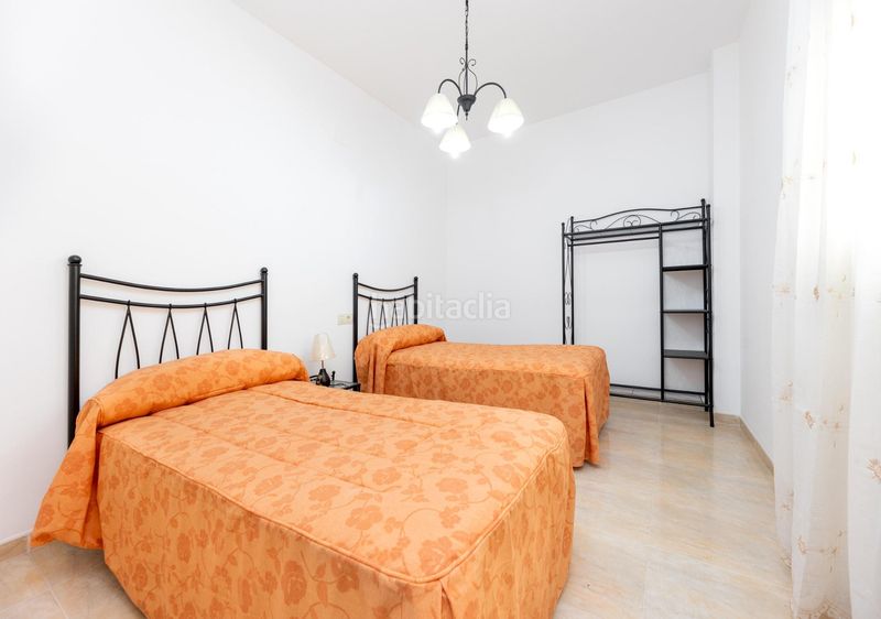 Foto ce7d3553-49a5-4878-b4f9-708378d756ec. Pis amb aparcament a Íllora