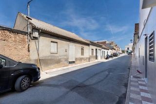 Haus  Calle arcos. Casa en una sola planta, crea tu vivienda ideal en albolote! cas