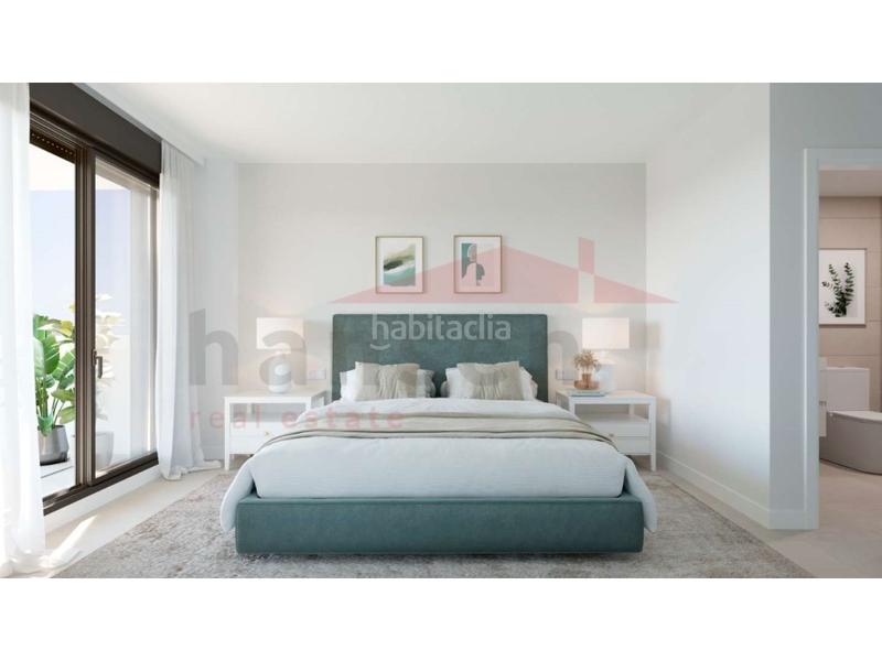 Foto e26730f0-f11b-4929-a462-7897a2e5c9ca. Appartamento con parcheggio piscina in Cotomar Rincón de la Victoria