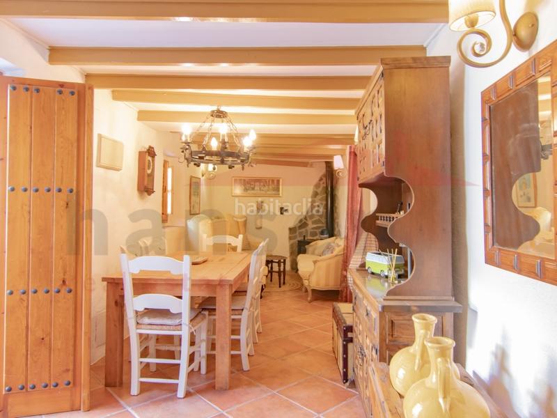 Foto e682f391-ea09-4870-b721-d719232b1dec. Casa adosada casa de pueblo en Benamocarra
