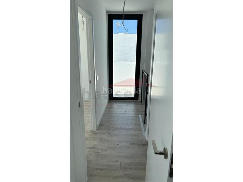 Foto a830b2a3-6141-4a77-a0a1-533ca48cb1e3. Casa adossada amb aparcament piscina a Viña Málaga Torre del Mar