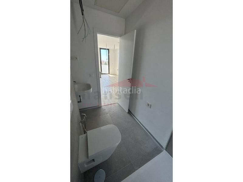 Foto b69499cb-1623-46a4-8d7e-22dc9df18422. Casa adossada amb aparcament piscina a Viña Málaga Torre del Mar