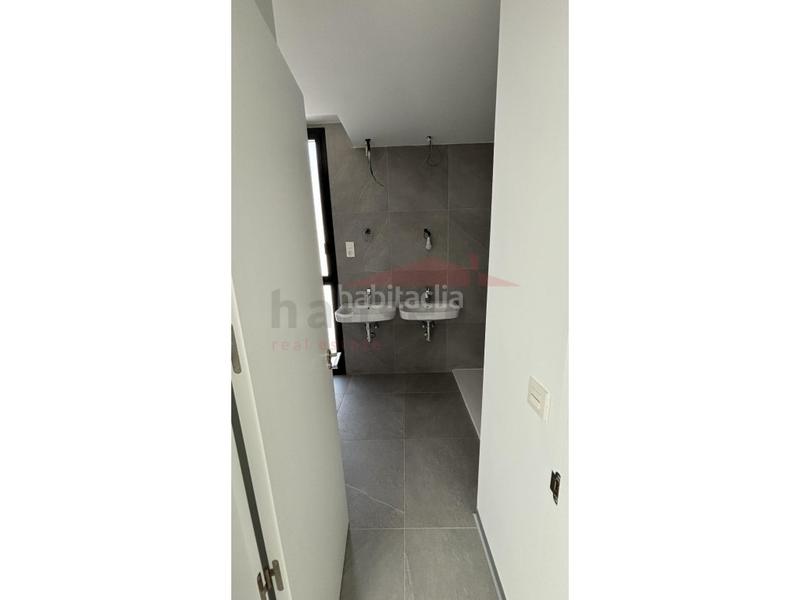 Foto f3eac85e-3c92-4fac-b2ad-7e0348c51dfb. Casa adossada amb aparcament piscina a Viña Málaga Torre del Mar