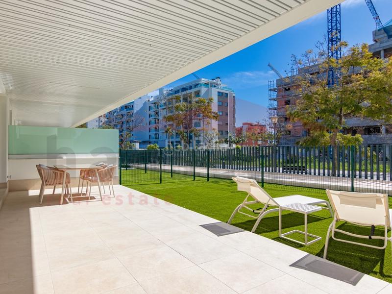 Foto 846363d5-8cb8-4e20-9c46-84aff2c2bae3. Piso  espectacular con terraza en edificio de lujo en Torre del Mar