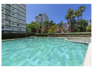 Pis  Calle doctor fleming. Piso en venta en dcima planta con piscina comunitaria  1 dormit