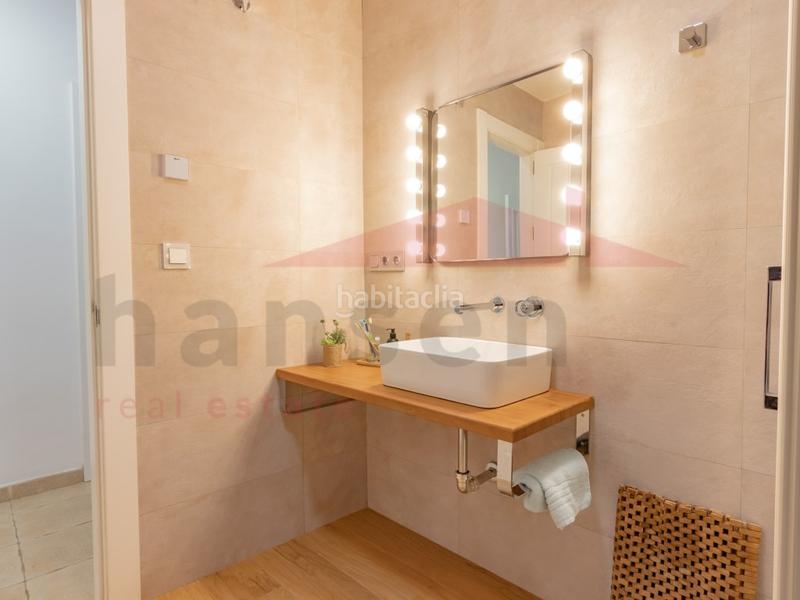 Foto 0282be52-2914-46f7-8965-5e61c680fd34. Chalet con parcheggio piscina in Almayate Bajo