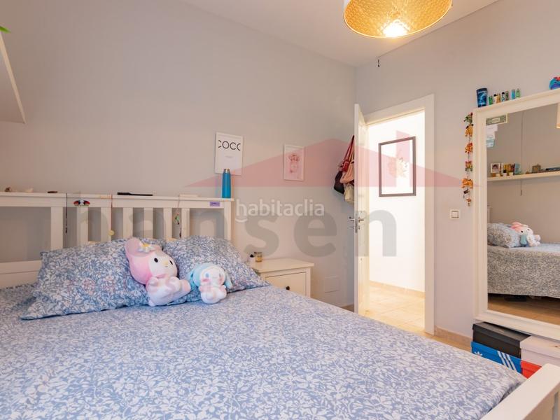Foto bf31f1c1-13f6-4788-aeff-6d8aa4539367. Chalet con parcheggio piscina in Almayate Bajo