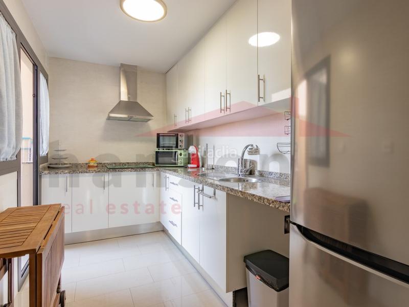 Foto f2b8a721-8599-4ecd-8f0a-0c775931f8c2. Affitto appartamento con parcheggio piscina in Poniente-Faro Torre del Mar